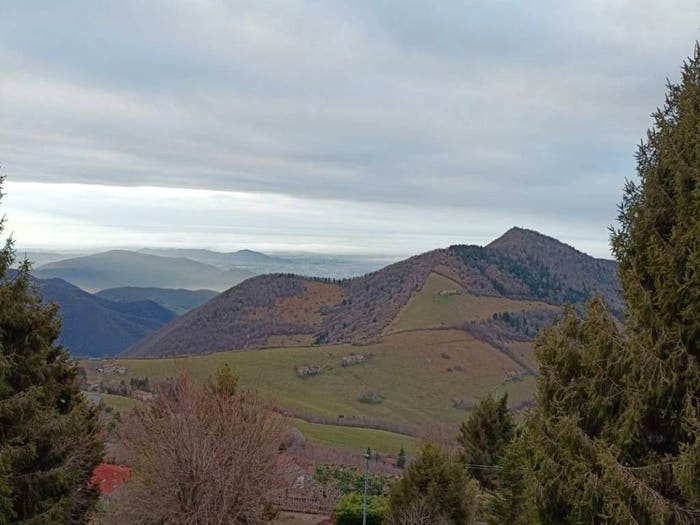 Appartamento trilocale in vendita in Via Panoramica, Grone