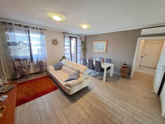 Appartamento quadrilocale in vendita in Via Como, Centro, Lomazzo