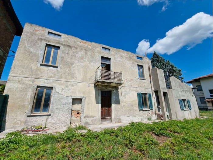 Casa quadrilocale in vendita in Via Dei Bernasconi, Centro, Olgiate Comasco