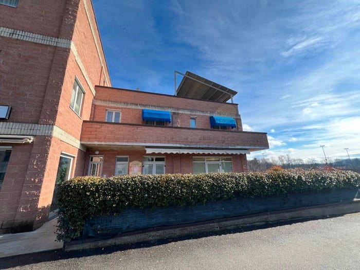 Appartamento bilocale in vendita in Via Giuseppe Garibaldi, Centro, Brebbia
