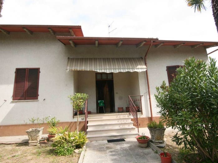 Casa bilocale in vendita in Centro, Foiano della Chiana