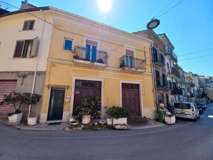 Casa con 5 locali in vendita in Via Duca degli Abruzzi, Centro, Atessa