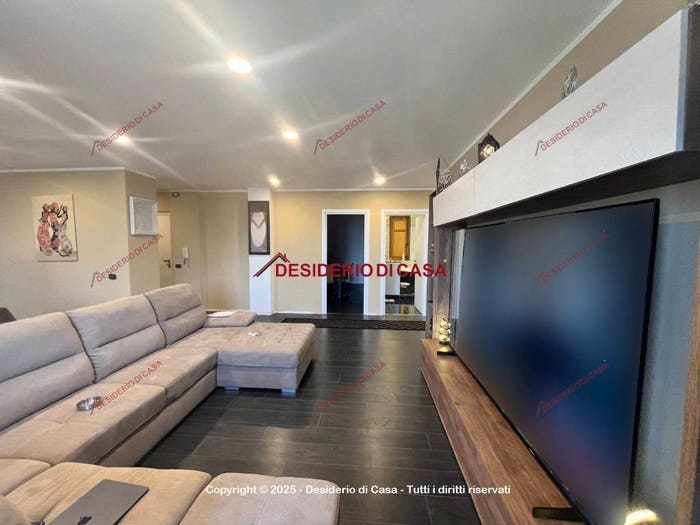 Appartamento quadrilocale in vendita in Via Altofonte, Villagrazia, Palermo