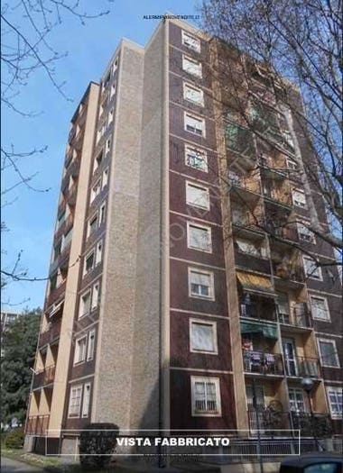 Appartamento trilocale in vendita in Via Alessandro Litta Modignani, Bovisasca, Milano