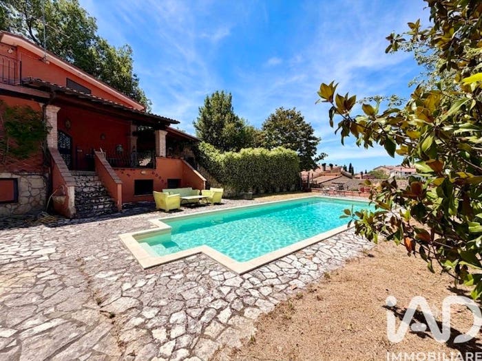 Casa trilocale in vendita in Via Filone, Ginestra Sabina, Monteleone Sabino