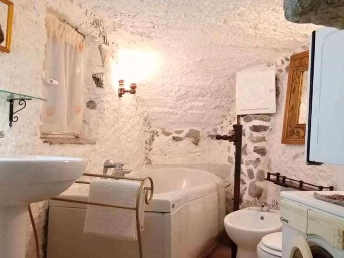 Casa con 5 locali in vendita in Via della Libertà, Ziona, Carro
