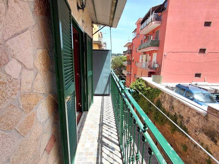 Appartamento trilocale in vendita in Via Telesino A, Stella Materdei, Napoli