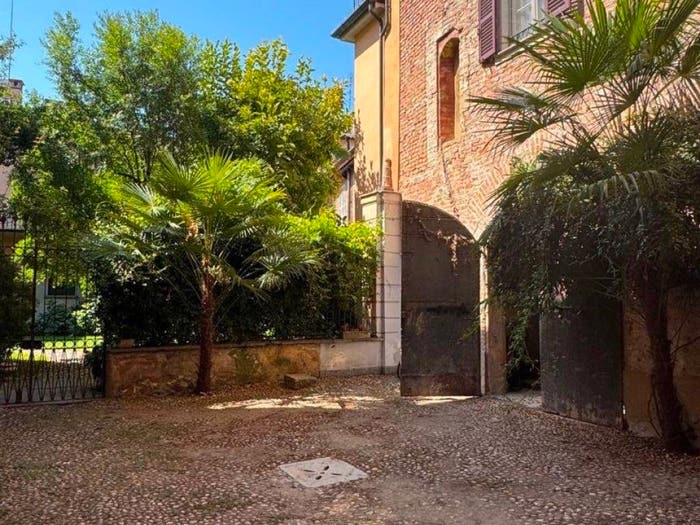 Appartamento con 5 locali in vendita in Via Severino Capsoni, Centro Storico, Pavia