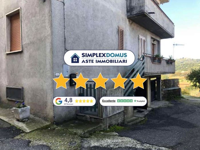 Appartamento con 5 locali in vendita in Via Zepponami, Zepponami, Montefiascone