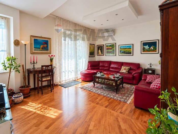 Appartamento con 5 locali in vendita in Via Miano, Piscinola, Napoli