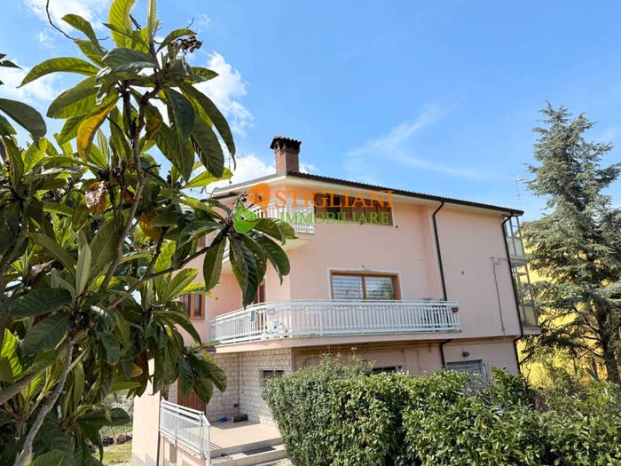 Appartamento quadrilocale in vendita in Contrada macchie, Coste di Oratino Calvario, Campobasso