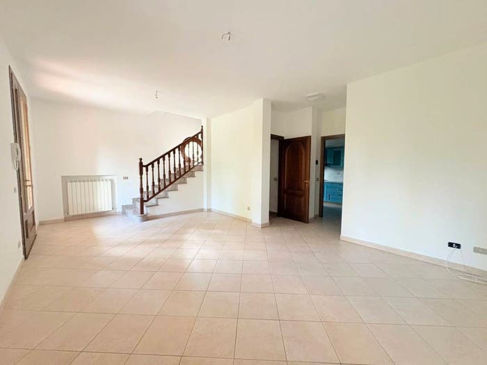 Casa quadrilocale in vendita in Via Statale, Fiorano, Fiorano Modenese