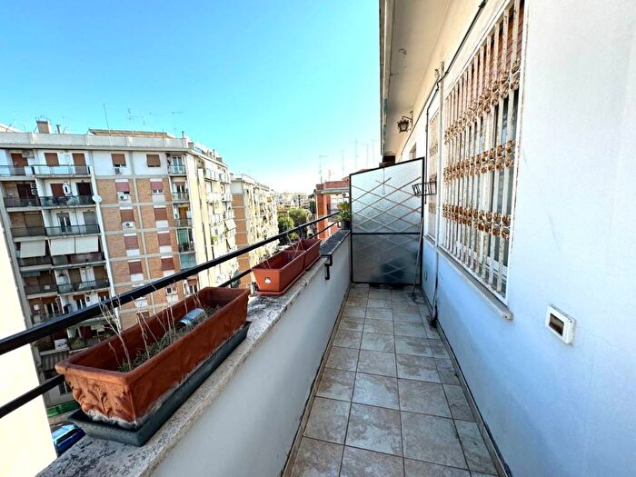 Casa monolocale in vendita in Monteverde Nuovo, Roma