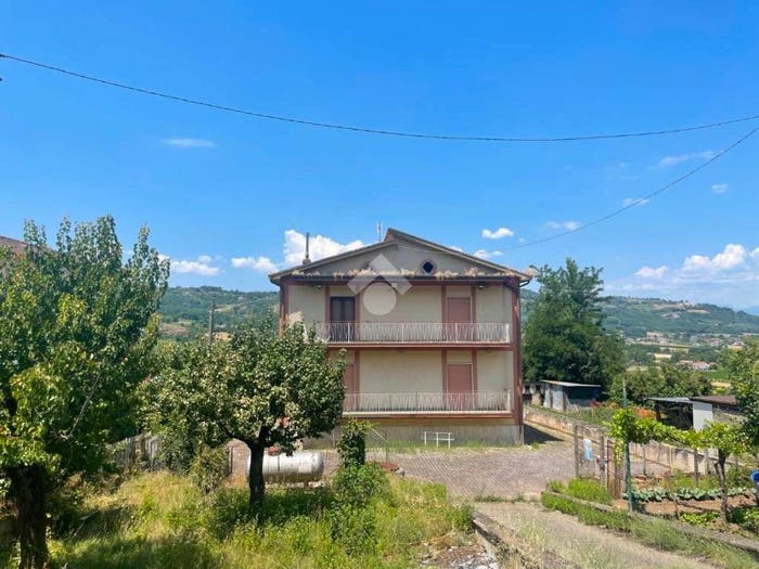Appartamento con 5 locali in vendita in CDA MOTTA VALLE, Motta, Sant'Angelo a Cupolo
