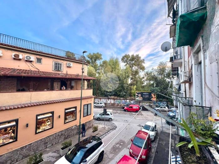 Appartamento bilocale in vendita in Via enea, Bagnoli, Napoli