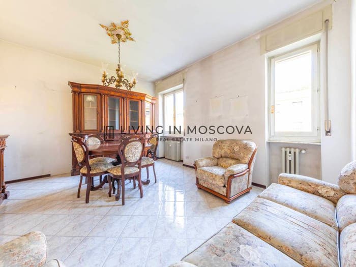Appartamento quadrilocale in vendita in Via Tavazzano, Certosa, Milano