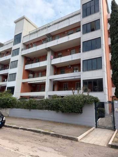 Appartamento trilocale in vendita in Via Francesco Petrarca, Cep, Foggia