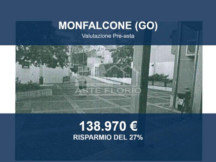 Appartamento con 5 locali in vendita in Piazzetta Silvio Marcuzzi Montes, Centro, Monfalcone