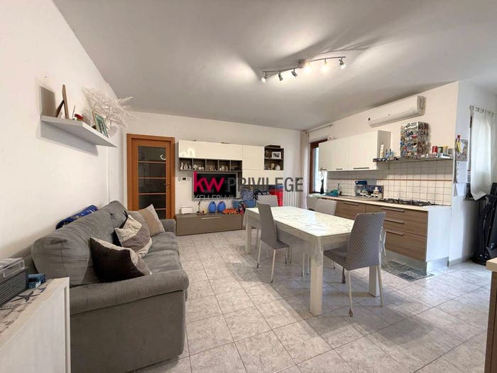 Appartamento trilocale in vendita in Via Egnazia, Paradiso Minnuta, Brindisi