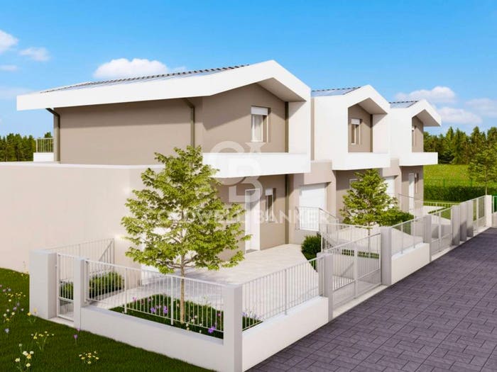Casa quadrilocale in vendita in Via Schia, Sedena, Lonato del Garda