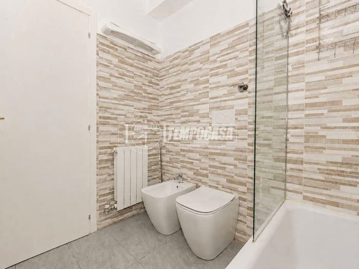 Appartamento trilocale in vendita in Via Aurelio Saffi, Abbiategrasso