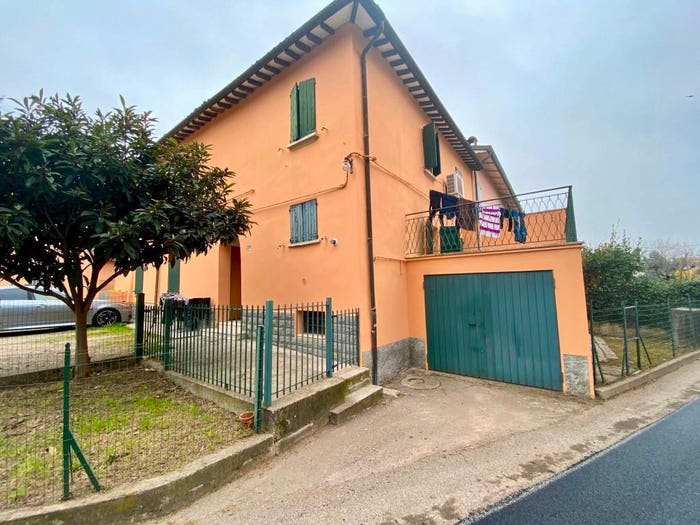 Appartamento trilocale in vendita in Via Marmane, Toscanella, Dozza