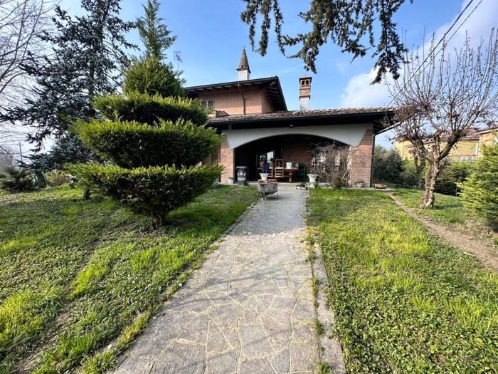 Casa con 6 locali in vendita in Via San Pietro in Corte Secca, San Pietro In Corte, Monticelli d'Ongina