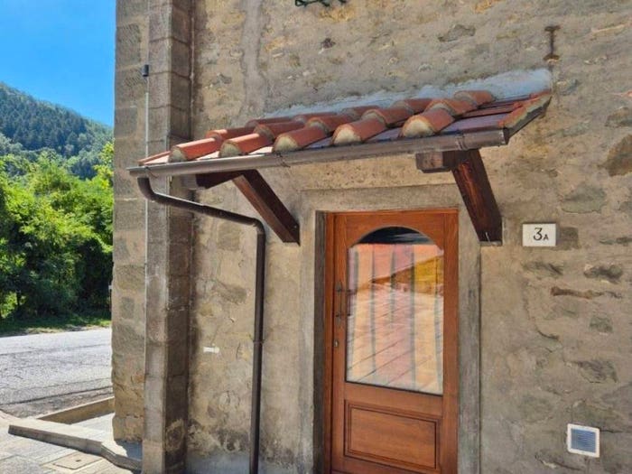 Casa con 6 locali in vendita in Via Nazionale, Badia Prataglia, Poppi