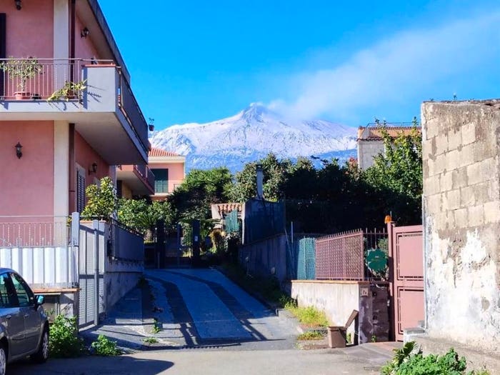 Casa con 6 locali in vendita in Via San Francesco D'Assisi, Riposto