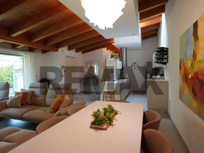 Casa con 6 locali in vendita in Contrada Costa di Chieti, Costa Di Chieti, Lanciano