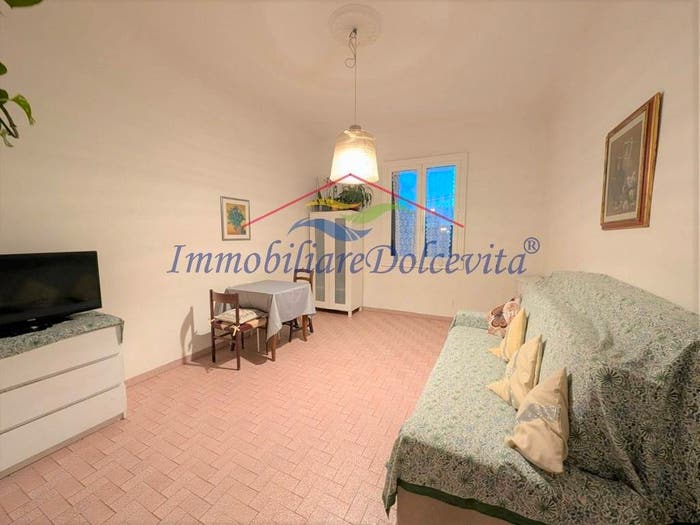 Appartamento quadrilocale in vendita in Via Egisto Fabbri, Leopoldo Vittorio Emanuele Statuto, Firenze
