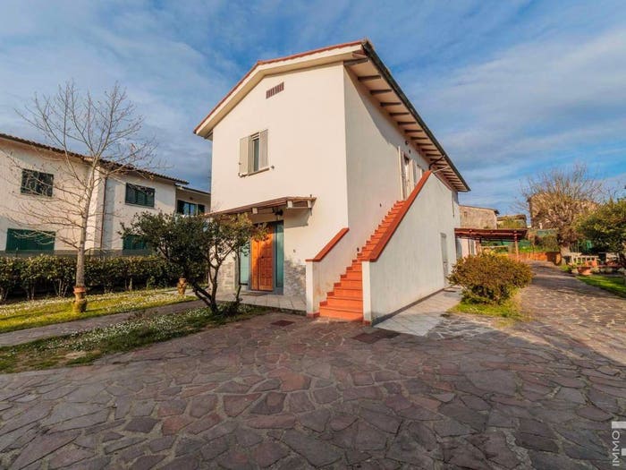 Casa con 6 locali in vendita in Strada Provinciale di Casole d'Elsa, Quartaia Pian dell'Olmino Mensanello, Colle di Val d'Elsa