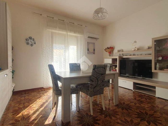 Appartamento trilocale in vendita in Via platone, Sferracavallo Barcarello, Palermo