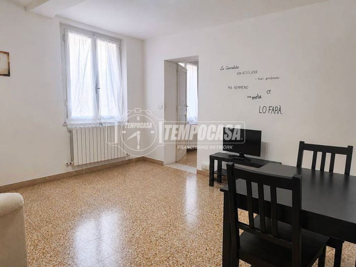 Appartamento trilocale in vendita in Via Nicolò Cavallerini, Centro Storico, Modena