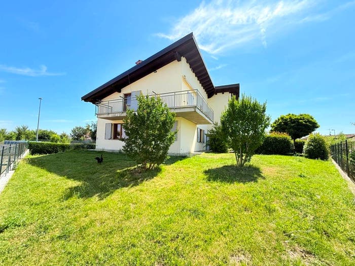 Casa con 6 locali in vendita in Via San Giovanni Bosco, Oviglio