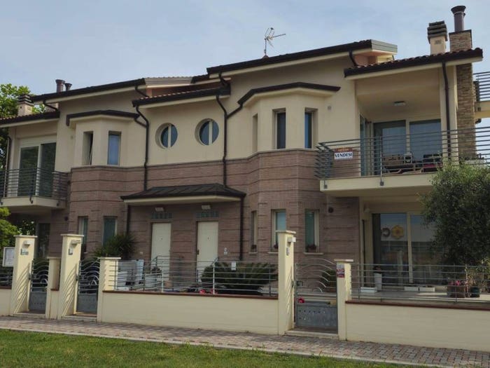 Appartamento con 5 locali in vendita in Via Giacomo Brodolini, Marotta, Mondolfo