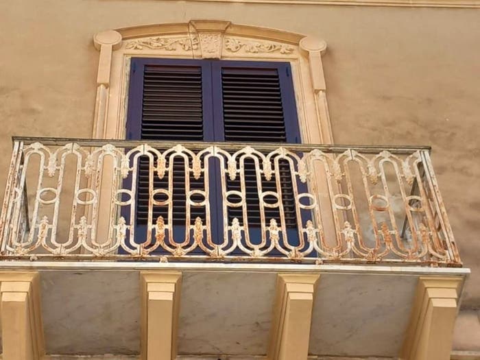 Appartamento con 6 locali in vendita in Via Napoli, Centro, Avola
