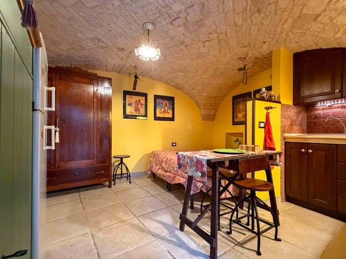 Casa quadrilocale in vendita in Via Campanile, Putignano