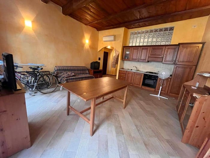 Appartamento trilocale in vendita in Via Don Deroma, Centro Storico, Alghero