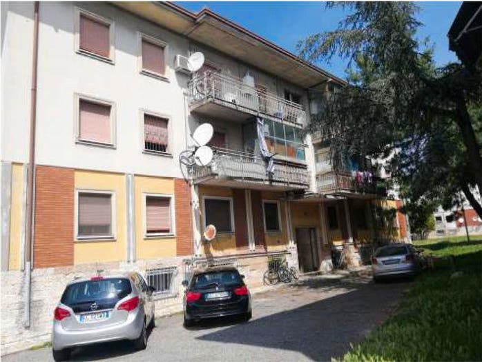 Appartamento trilocale in vendita in Via John e Robert Kennedy, Centro, Castiglione delle Stiviere