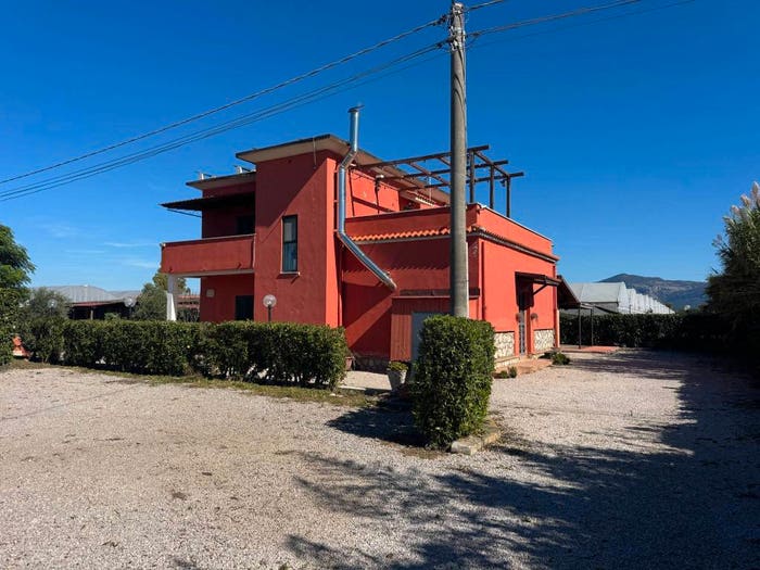 Casa con 5 locali in vendita in Strada del Lungo Sisto, Borgo Hermada, Terracina