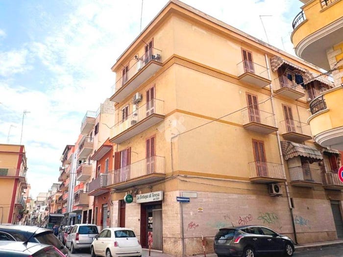 Appartamento trilocale in vendita in Via canne, Settefrati, Barletta