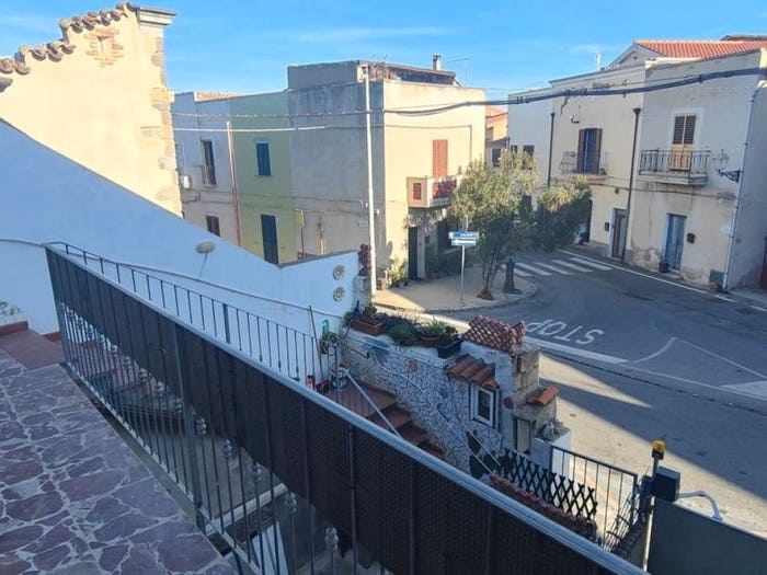 Appartamento trilocale in affitto in Via Calasetta, Centro, Sant'Antioco