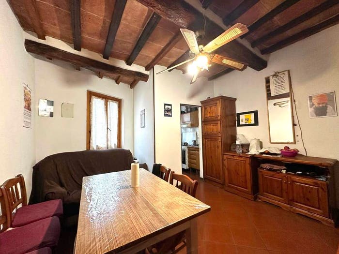Appartamento con 5 locali in vendita in Città, Montevarchi