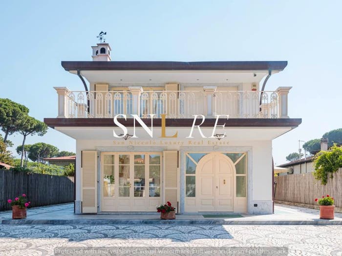 Casa con 6 locali in vendita in Via Antonio Canova, Vittoria Apuana, Forte dei Marmi