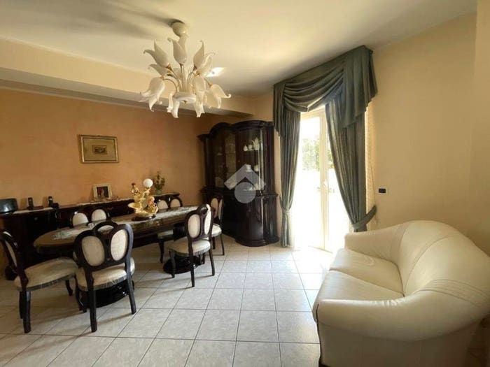 Appartamento trilocale in vendita in Via Venezia, Centro, Piedimonte San Germano