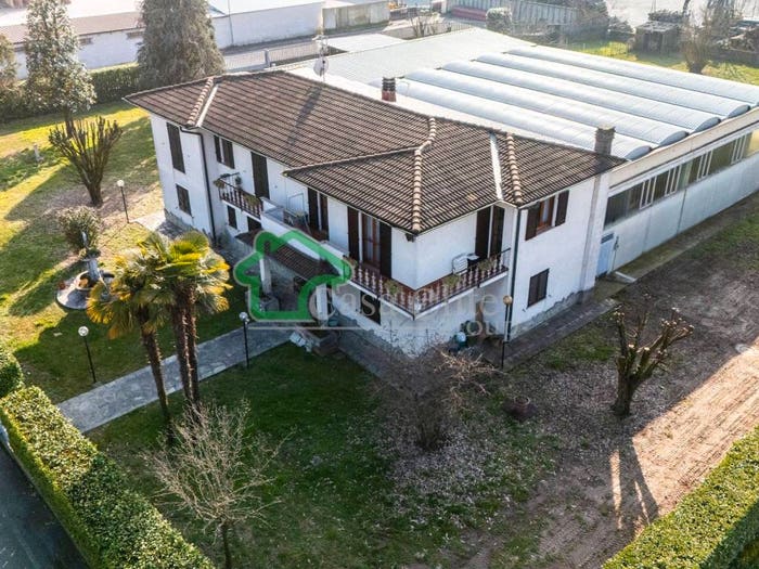 Casa con 6 locali in vendita in Offanengo