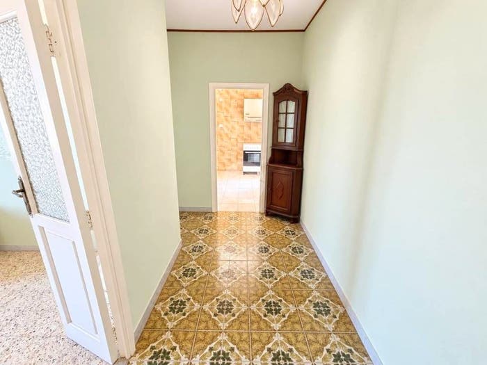 Appartamento bilocale in vendita in Via Francesco Paolo Bozzelli, Capodichino, Napoli