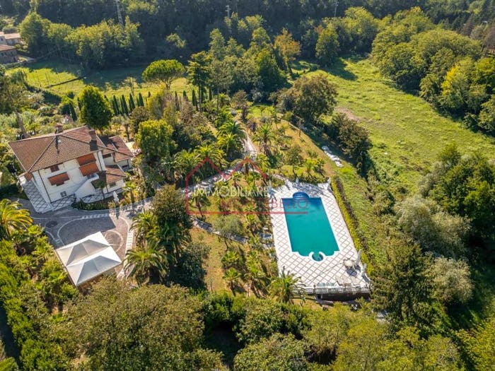 Casa con 6 locali in vendita in V delle Grotte, Camaiore Paese, Camaiore