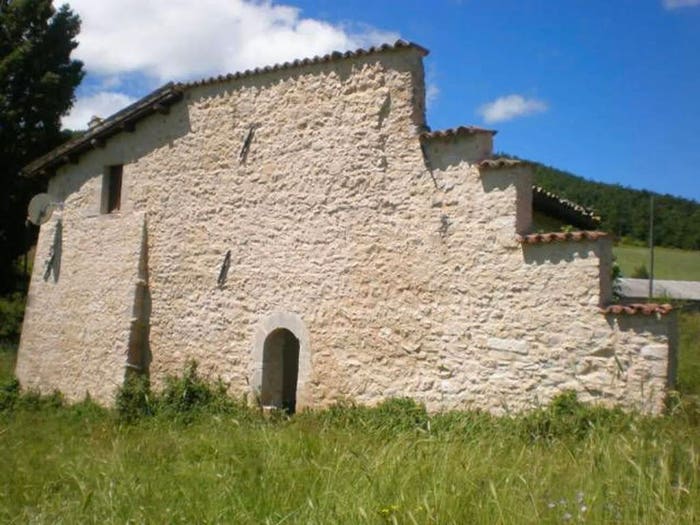 Casa con 6 locali in vendita in Frazione Todiano, Preci